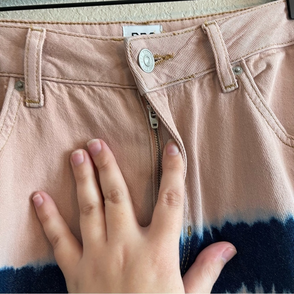 Urban Outfitters BDG Pink Tie-Dye Puddle Jeans High Rise Slouchy Women's Size 32 - Picture 8 of 12